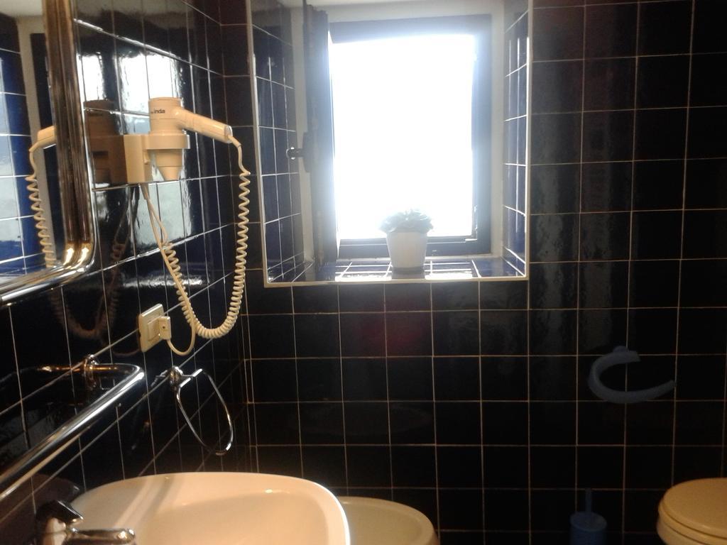 Villa Residence La Limonaiaガルニャーノ 部屋 写真