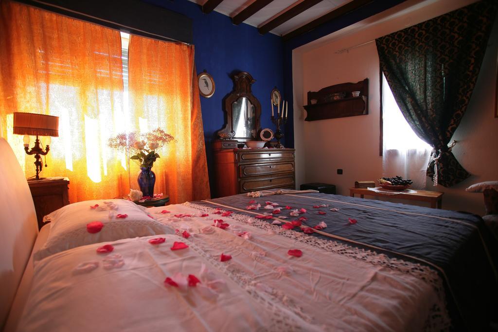 Villa Residence La Limonaiaガルニャーノ 部屋 写真