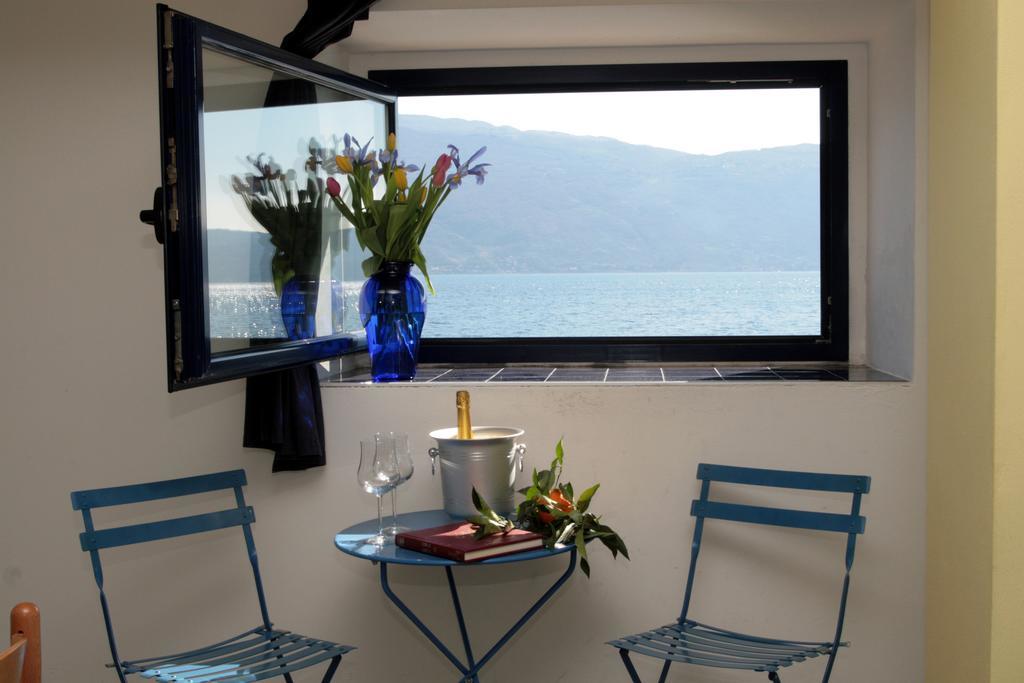 Villa Residence La Limonaiaガルニャーノ 部屋 写真